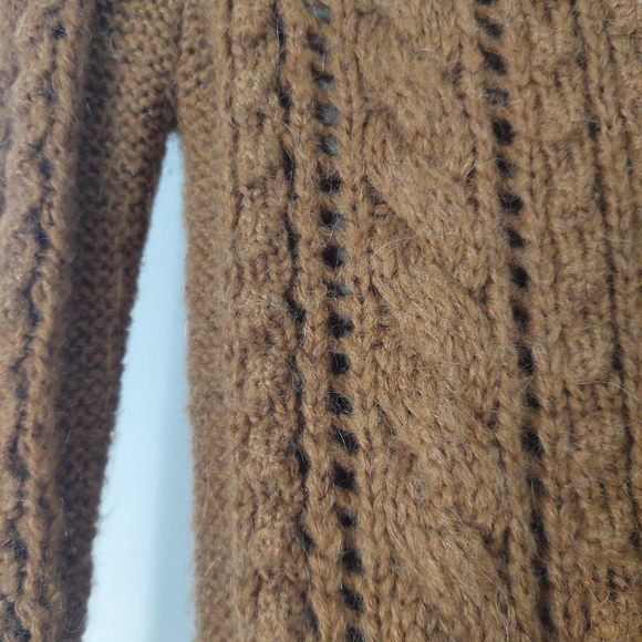 Wilfred Sweater - Picture 4 of 5